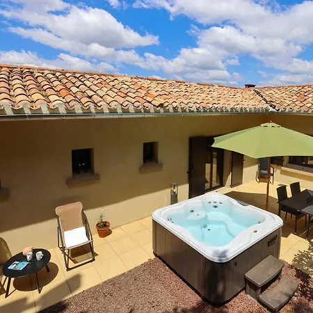 בית נופש Maison Therese By Panorama Locations - Privatif קרקסון